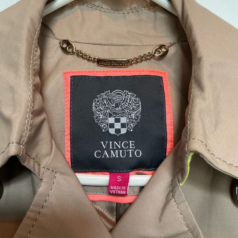 Vince Camuto Tan Khaki Trench Coat with Yellow Trim - Picture 6 of 7